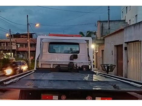 Reboque para Vans na Avenida Antônio Abrahão Caram