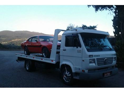 Auto Reboque na Avenida Assis Chateaubriand